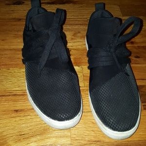 Comfy black sneakers